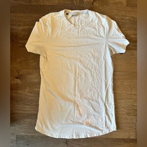 Gym Shark elongated shirt